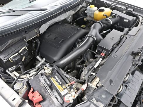 Used 2014 Ford F150 XLT w/ Equipment Group 302A Luxury image 38