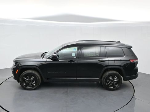 New 2025 Jeep Grand Cherokee L Altitude image 61