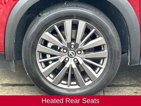 Used 2023 Nissan Pathfinder SL w/ SL Premium Package image 5