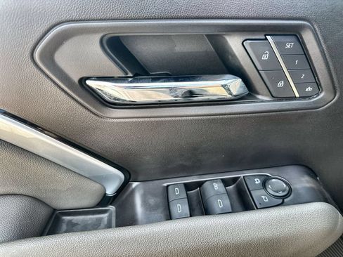Certified 2024 Chevrolet Colorado ZR2 w/ ZR2 Convenience Package III AWD/4WD image 22