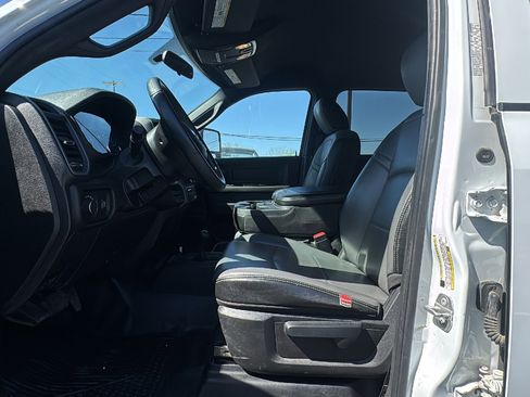 Used 2023 RAM 3500 Tradesman w/ Chrome Appearance Group image 9