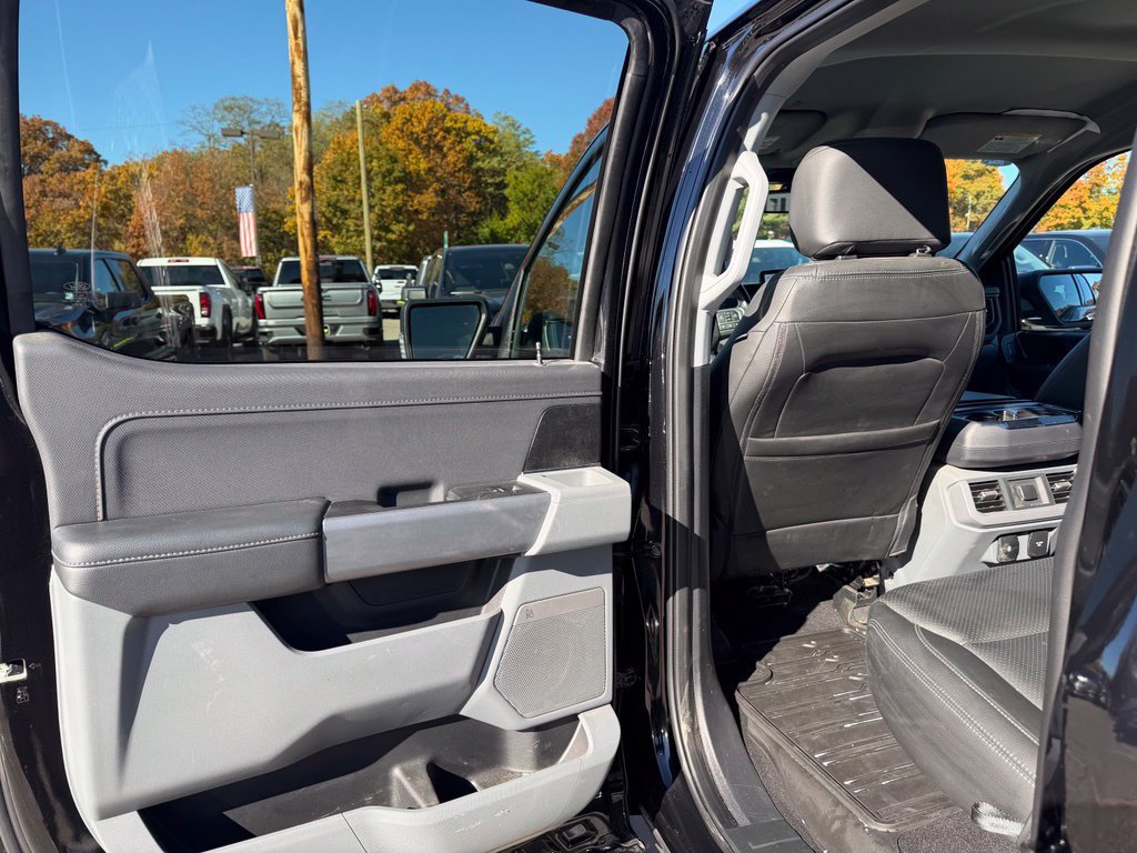 Used 2024 Ford F150 Lightning Flash AWD/4WD image 16
