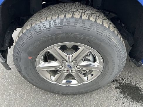 Used 2025 Ford F150 XLT w/ Equipment Group 301A Standard AWD/4WD image 17