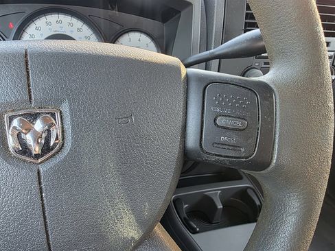 Used 2006 Dodge Dakota ST w/ Sport Appearance Group image 24
