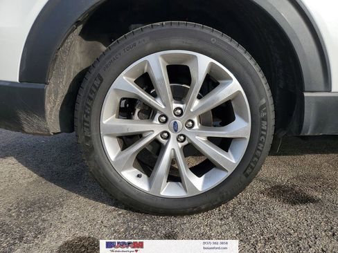 Certified 2022 Ford Explorer Platinum w/ Equipment Group 601A AWD/4WD image 6