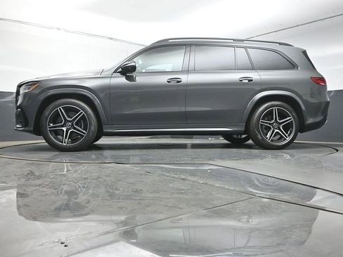 New 2026 Mercedes-Benz GLS 450 4MATIC image 38