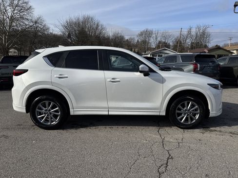 Used 2025 MAZDA CX-5 AWD 2.5 S w/ Preferred Package image 2