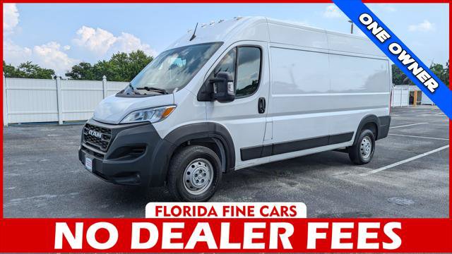 Used 2023 RAM ProMaster 2500 FWD image 1