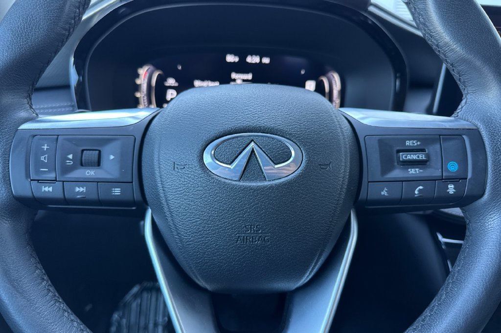 Certified 2023 INFINITI QX60 Luxe w/ Cargo Package AWD/4WD image 24