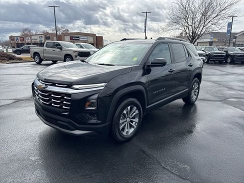 Certified 2025 Chevrolet Equinox LT w/ Convenience Package II image 3