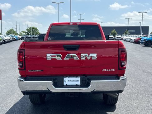 Used 2026 RAM 2500 Big Horn AWD/4WD image 4