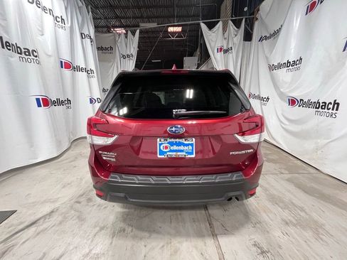 Used 2022 Subaru Forester Premium AWD/4WD image 6