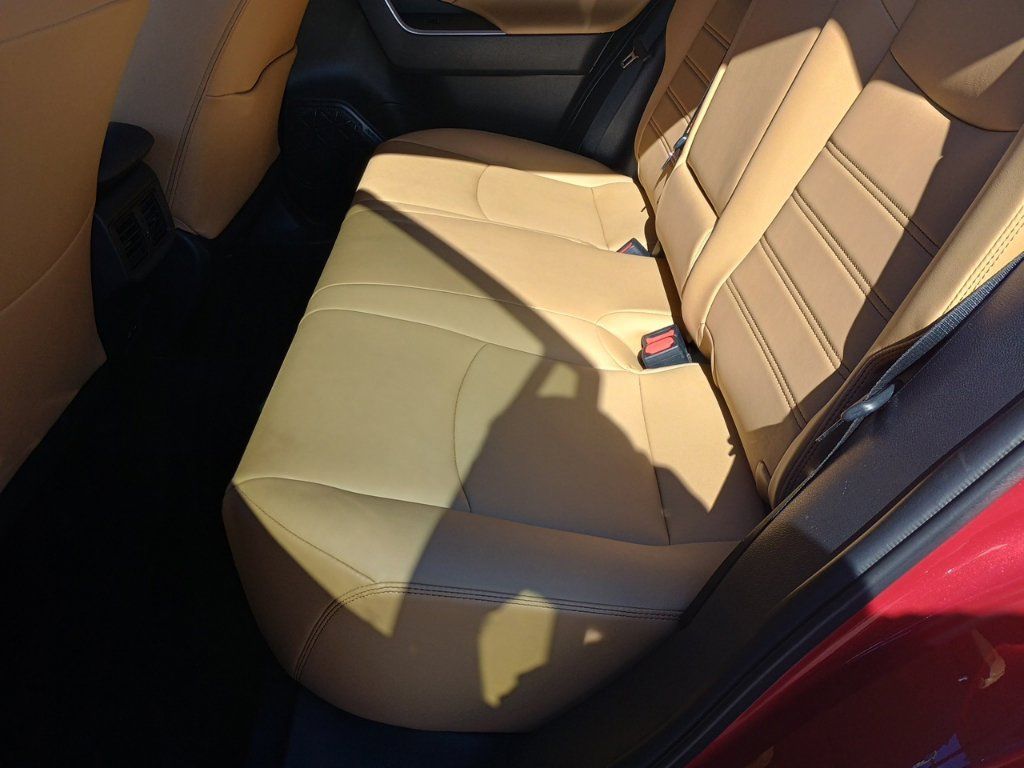 Used 2023 Toyota RAV4 XLE Premium FWD image 16