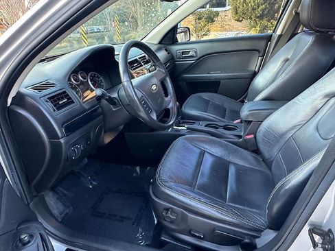 Used 2009 Ford Fusion SEL image 10