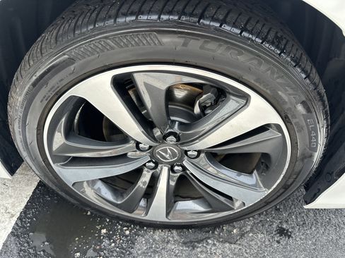Used 2025 Acura TLX w/ Technology Package FWD image 6