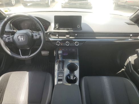 Used 2025 Honda Civic Sport image 10