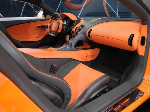 Used 2023 Bugatti Chiron Pur Sport AWD/4WD image 47