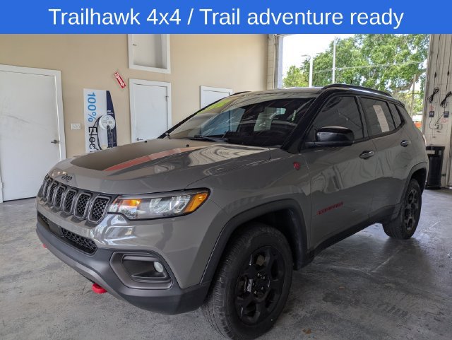 Used 2023 Jeep Compass Trailhawk AWD/4WD image 8