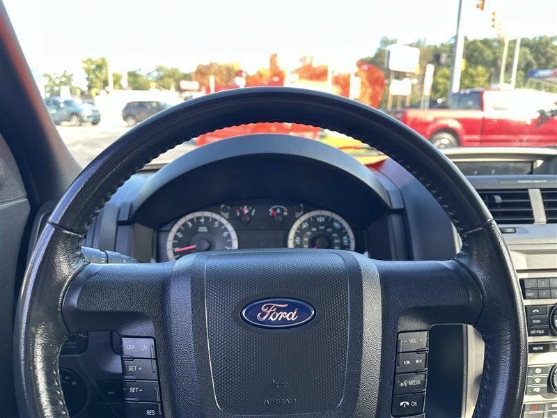 Used 2012 Ford Escape XLT w/ Canadian Winter Pkg FWD image 16