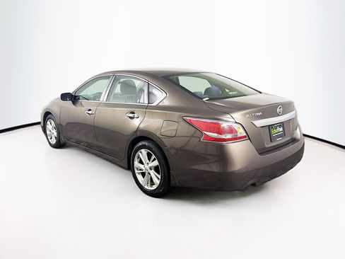Used 2014 Nissan Altima 2.5 S FWD image 5