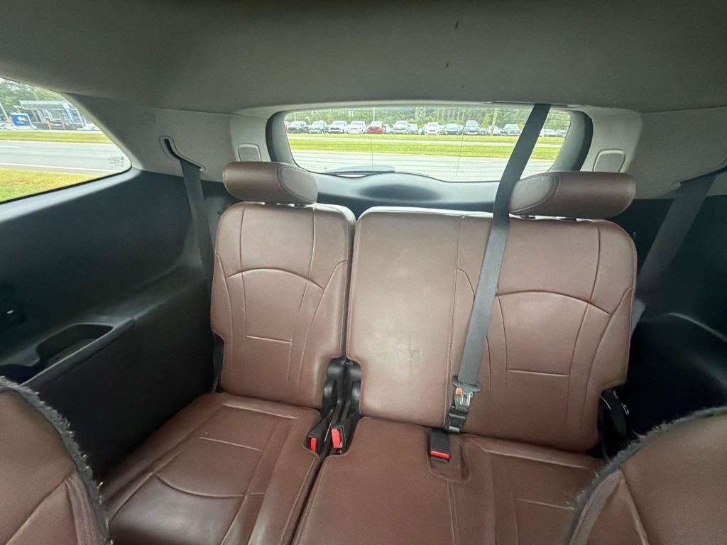 Used 2018 Buick Enclave Avenir w/ Avenir Technology Package FWD image 30