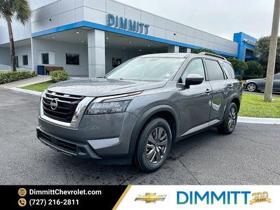 Used 2025 Nissan Pathfinder SV