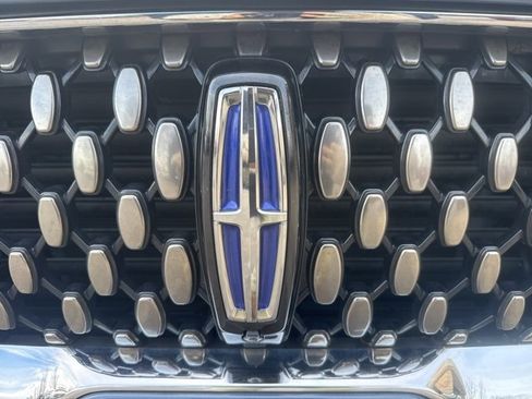 Used 2021 Lincoln Aviator Grand Touring w/ Equipment Group 301A image 9