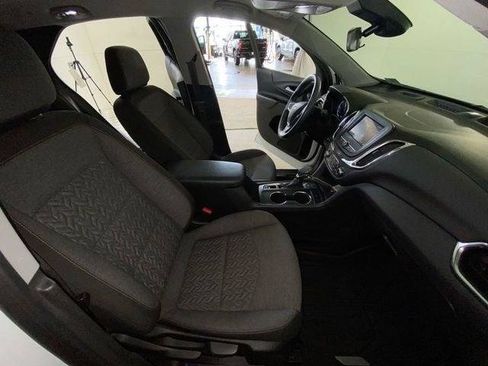 Used 2023 Chevrolet Equinox LT FWD image 41