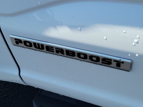 Certified 2022 Ford F150 Lariat w/ Max Trailer Tow Package AWD/4WD image 7