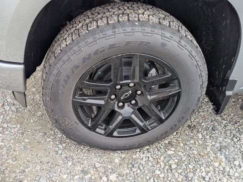 New 2026 Chevrolet Silverado 1500 Custom w/ Turbomax Blackout Package image 11