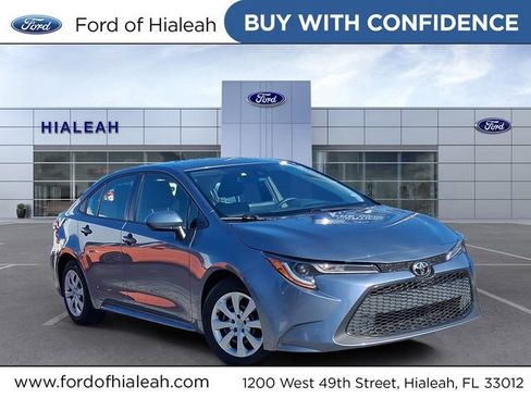 Used 2022 Toyota Corolla LE FWD image 1