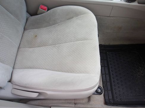 Used 2007 Toyota Camry LE FWD image 20