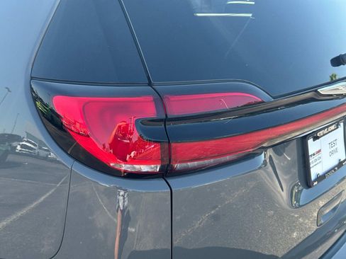 New 2025 Chrysler Pacifica Select image 11