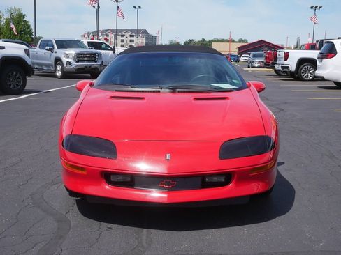 Used 1995 Chevrolet Camaro Z28 RWD image 3
