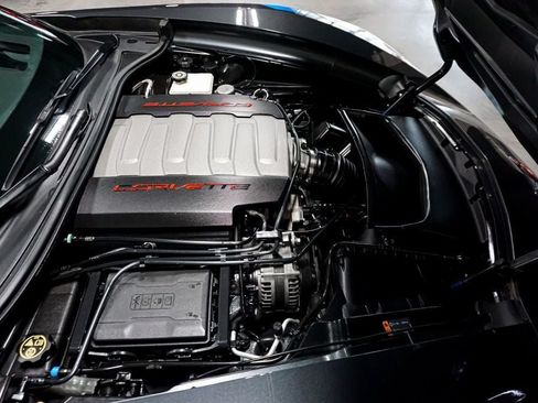 Used 2017 Chevrolet Corvette Grand Sport RWD image 38