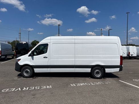 New 2025 Mercedes-Benz Sprinter 2500 image 7