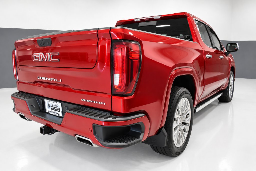 Used 2021 GMC Sierra 1500 Denali w/ Denali Ultimate Package AWD/4WD image 8