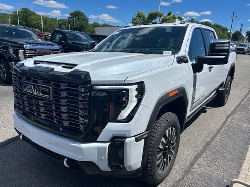 New 2026 GMC Sierra 2500 Denali Ultimate w/ Max Trailering Package AWD/4WD image 7