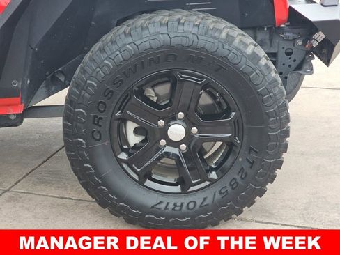 Used 2021 Jeep Wrangler Sport AWD/4WD image 37