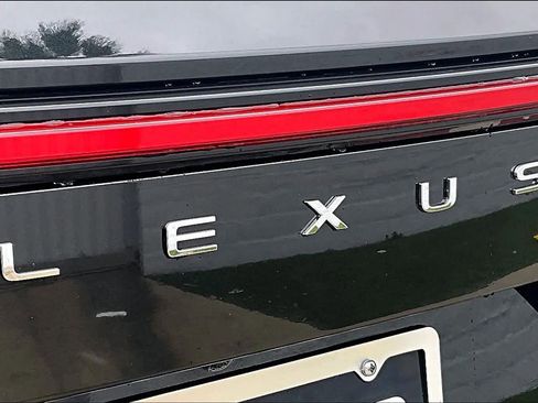 Used 2025 Lexus NX 350h AWD w/ Premium Package image 30