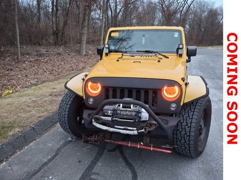 Used 2015 Jeep Wrangler Unlimited Rubicon image 2