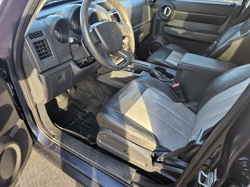 Used 2008 Dodge Nitro SE image 11
