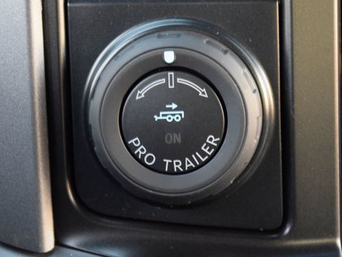 New 2026 Ford F150 XLT w/ Equipment Group 302A MID image 16