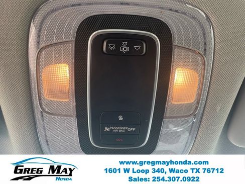 Used 2022 Hyundai Elantra SEL w/ Convenience Package FWD image 19