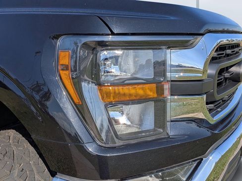 Used 2023 Ford F150 XLT image 9