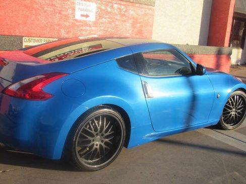 Used 2009 Nissan 370Z Coupe image 8