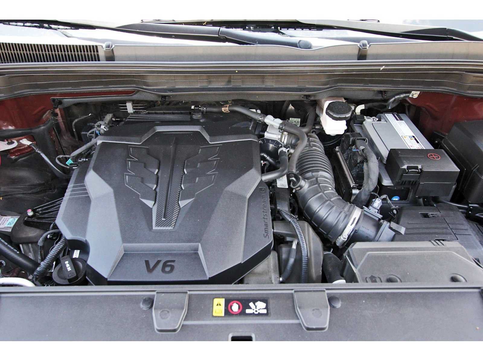 Used 2024 Kia Carnival EX FWD image 32