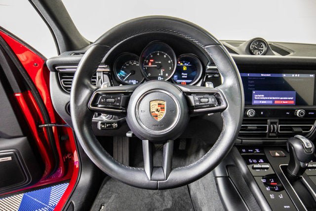 Used 2024 Porsche Macan w/ Premium Plus Package AWD/4WD image 21