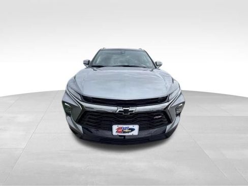 Used 2023 Chevrolet Blazer RS w/ Driver Confidence II Package AWD/4WD image 3