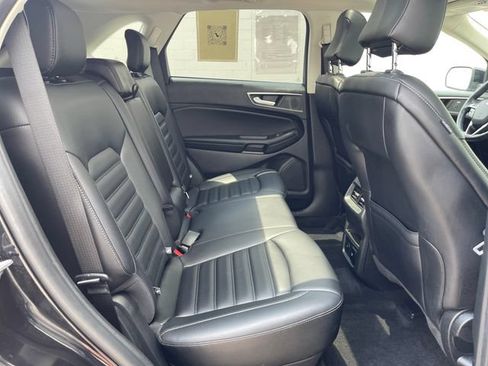 Used 2024 Ford Edge SEL w/ Convenience Package AWD/4WD image 32